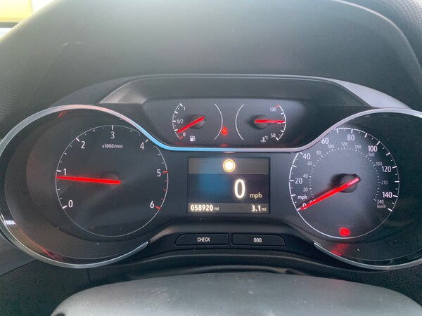 Used Vauxhall Crossland X 2018 for sale - 74377610: Photo 22