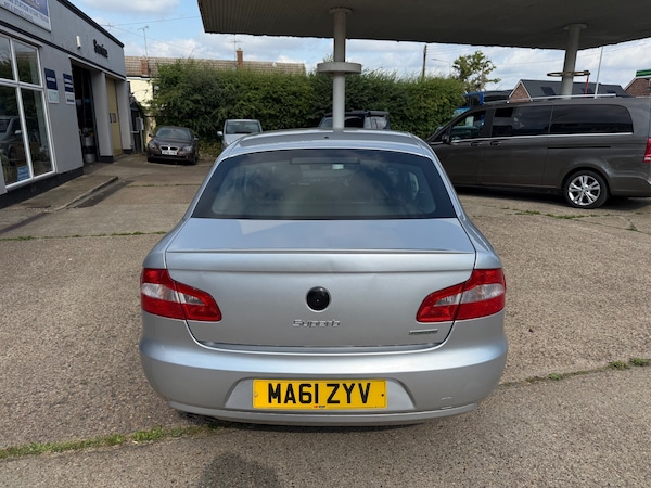 Used Skoda Superb 2011 for sale - 75238754: Photo 7