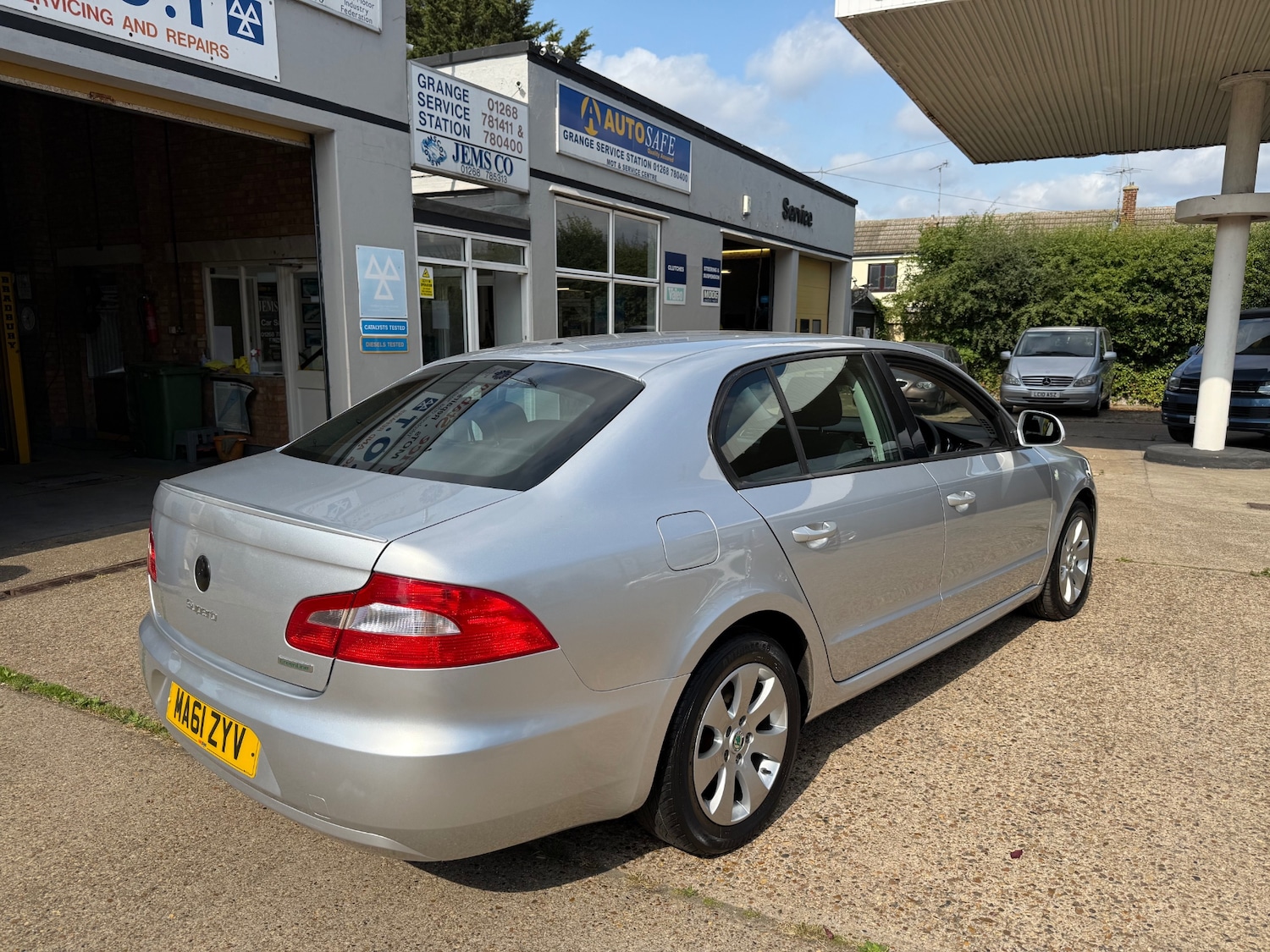 Vehicle 8