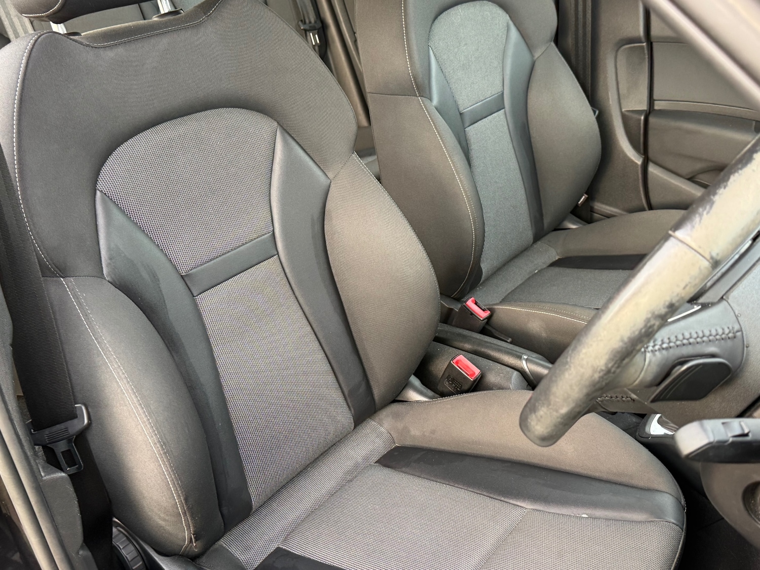 Used Audi A1 2012 for sale - 76982937: Photo 6