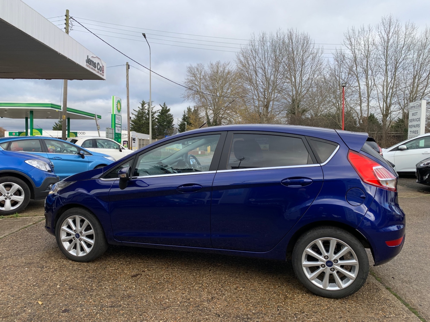Vehicle 5