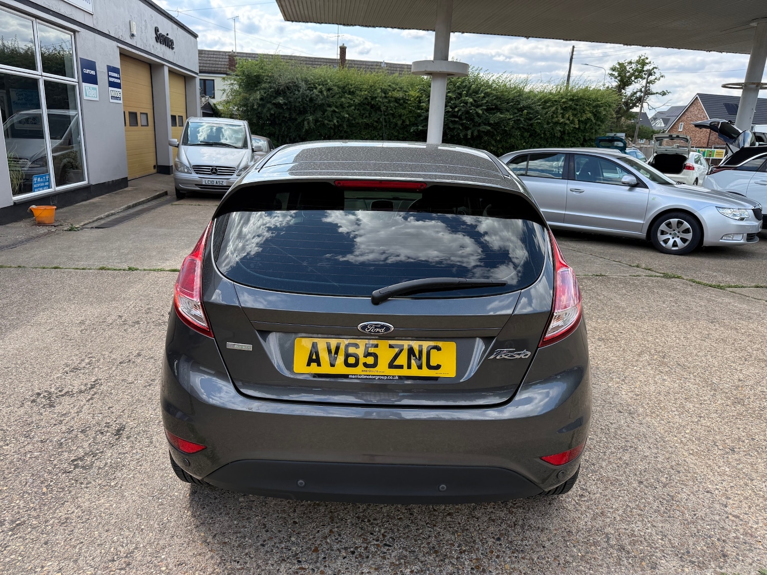 Vehicle 8