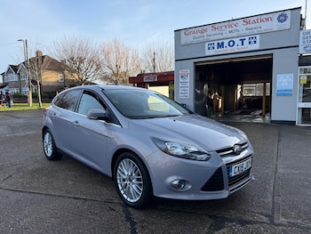 Used Ford Focus 2015 for sale - 77367278: Photo
