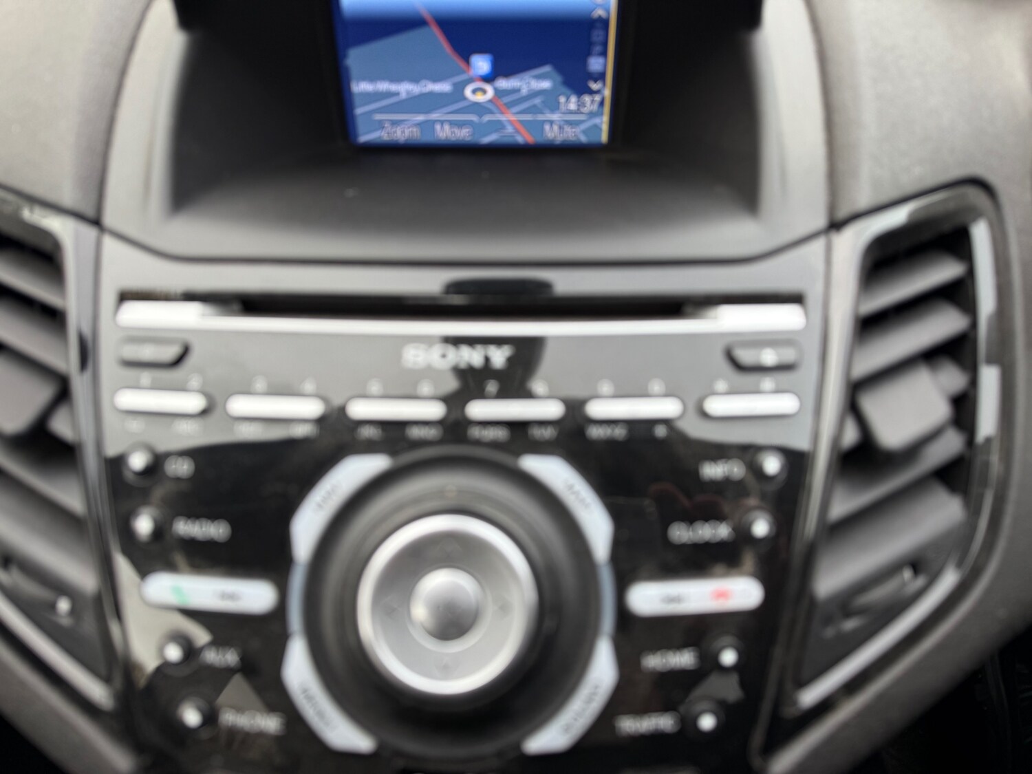 Used Ford Fiesta 2017 for sale - 76383307: Photo 10