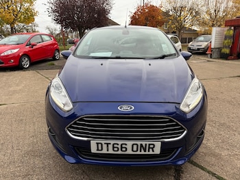 Used Ford Fiesta 2017 for sale - 76383307: Photo