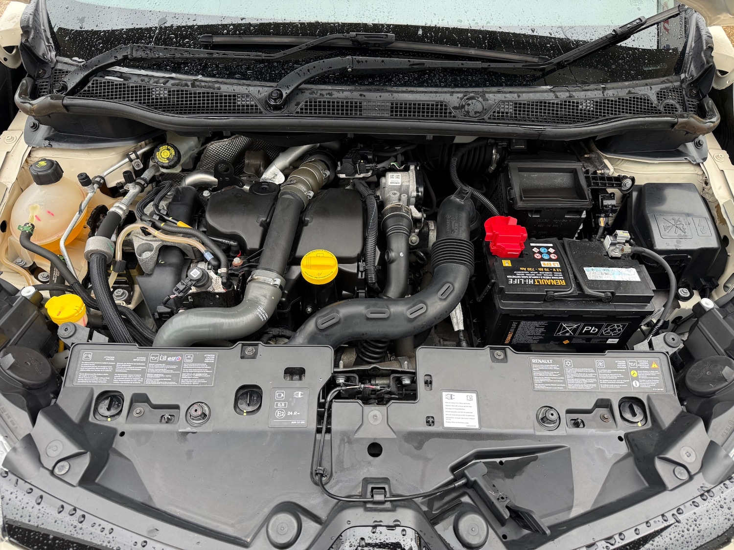 Used Renault Captur 2015 for sale - 77271885: Photo 11