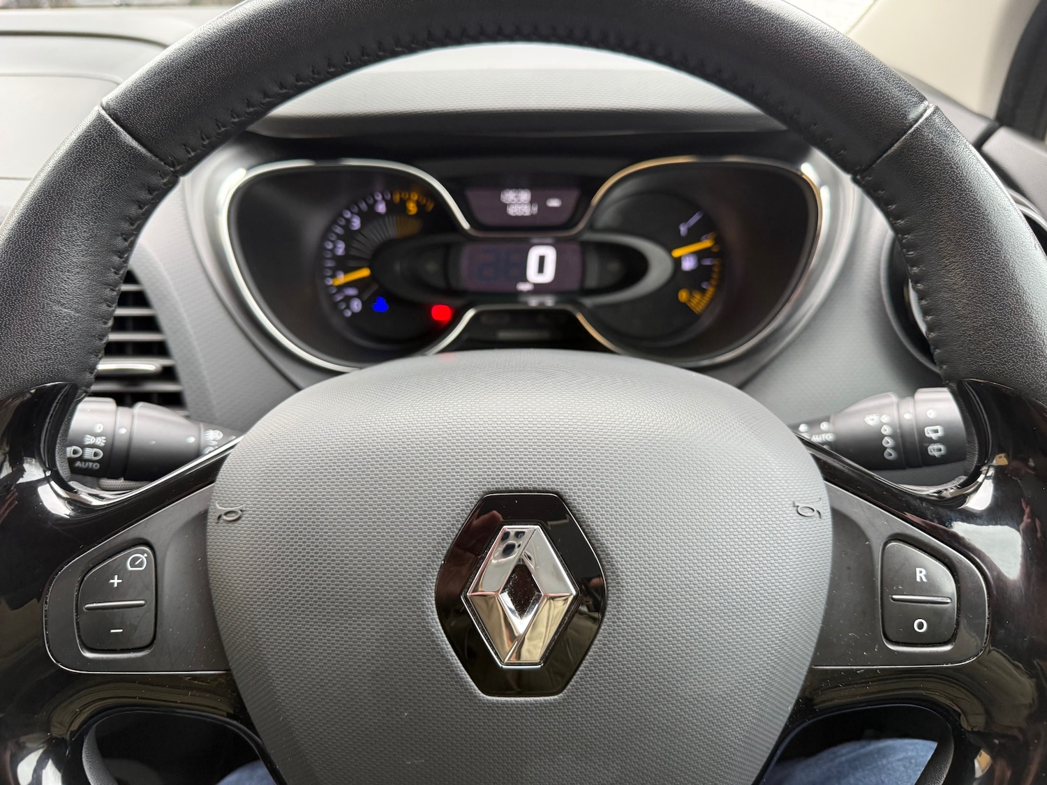 Used Renault Captur 2015 for sale - 77271885: Photo 21