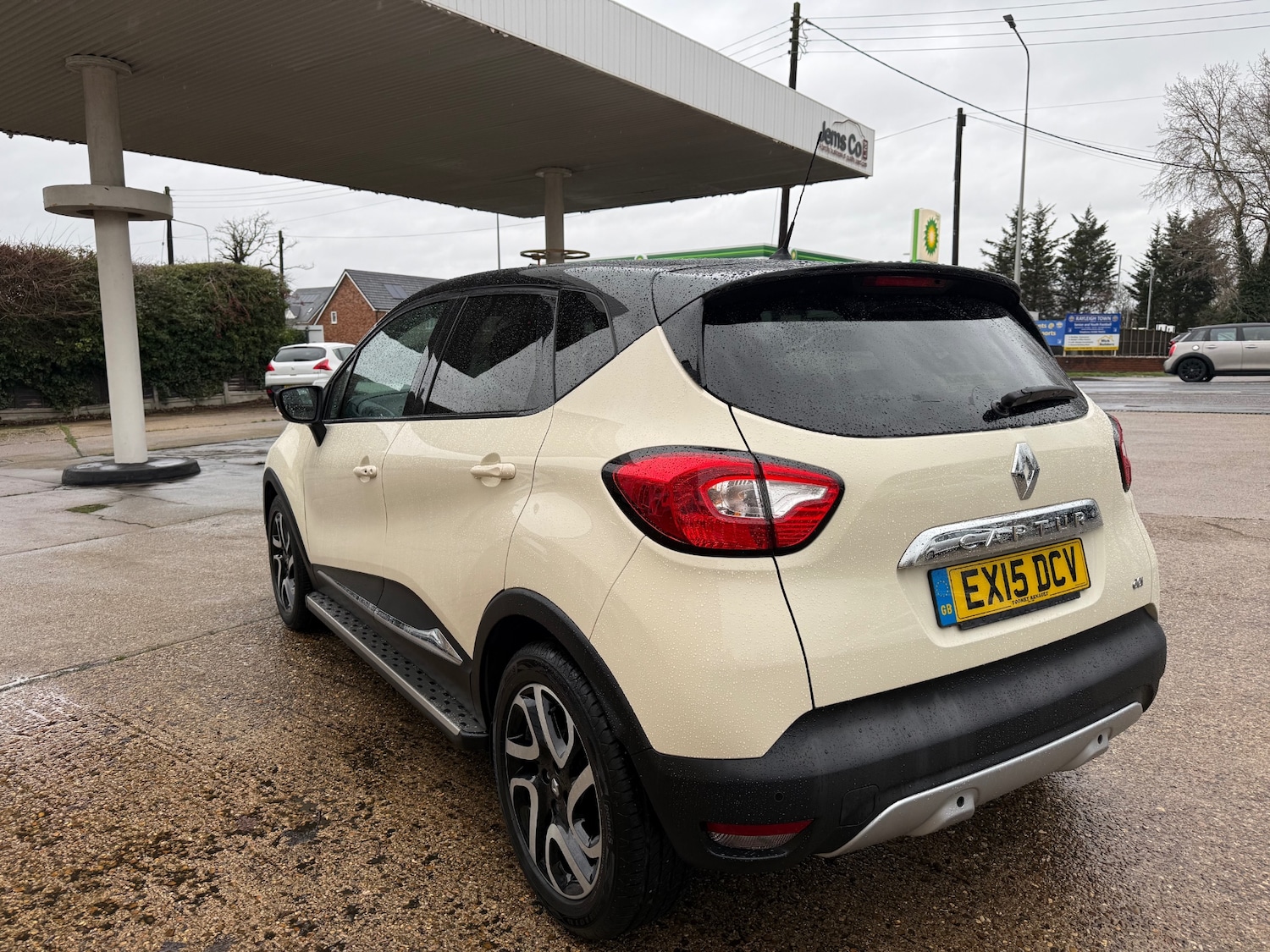 Used Renault Captur 2015 for sale - 77271885: Photo 7