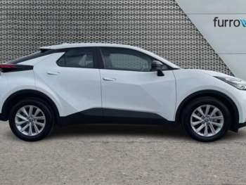 Used Toyota C-HR 2024 for sale - 74250123: Photo