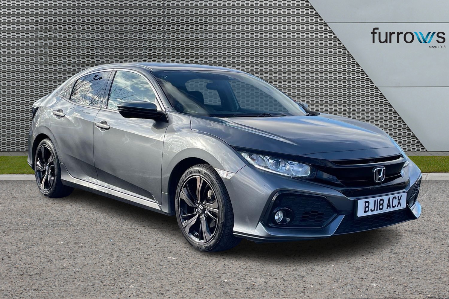 Used Honda Civic 2018 for sale - 76873793: Photo 1