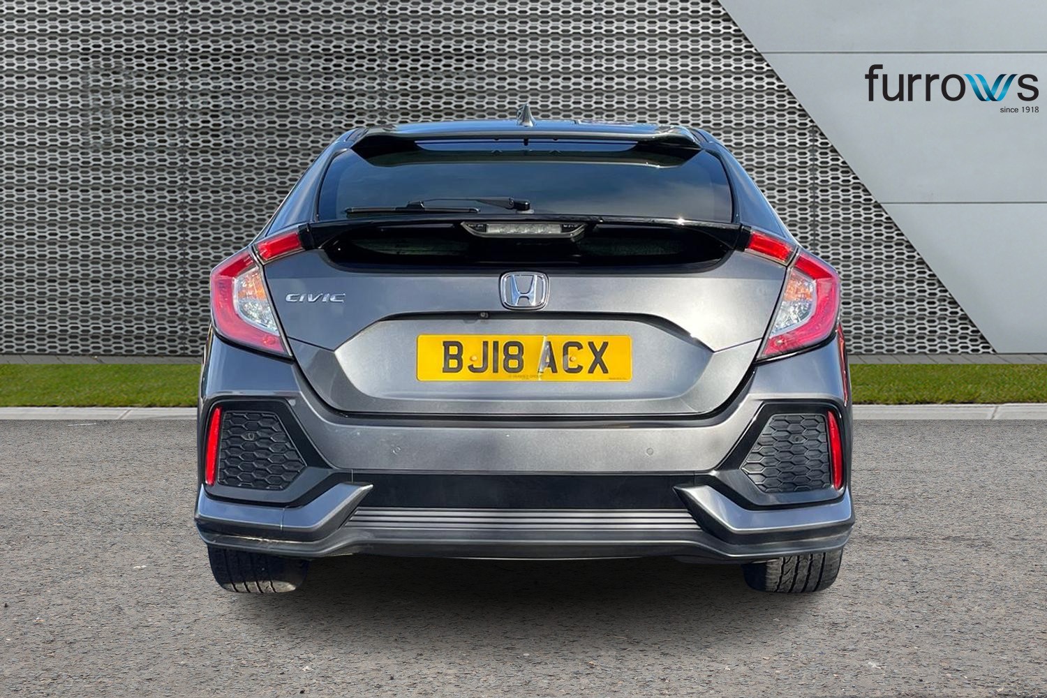 Used Honda Civic 2018 for sale - 76873793: Photo 8