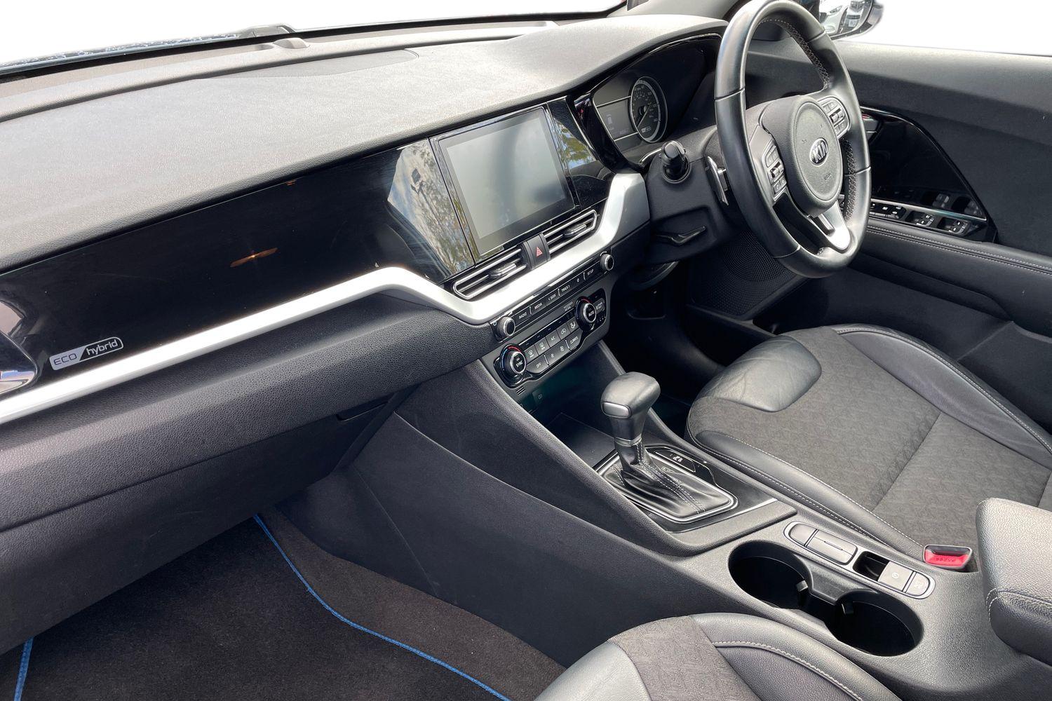 Used Kia Niro 2021 for sale - 76870540: Photo 2