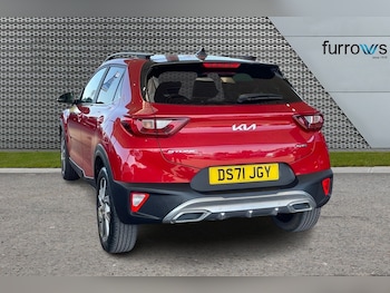 Used Kia Stonic 2022 for sale - 75558836: Photo