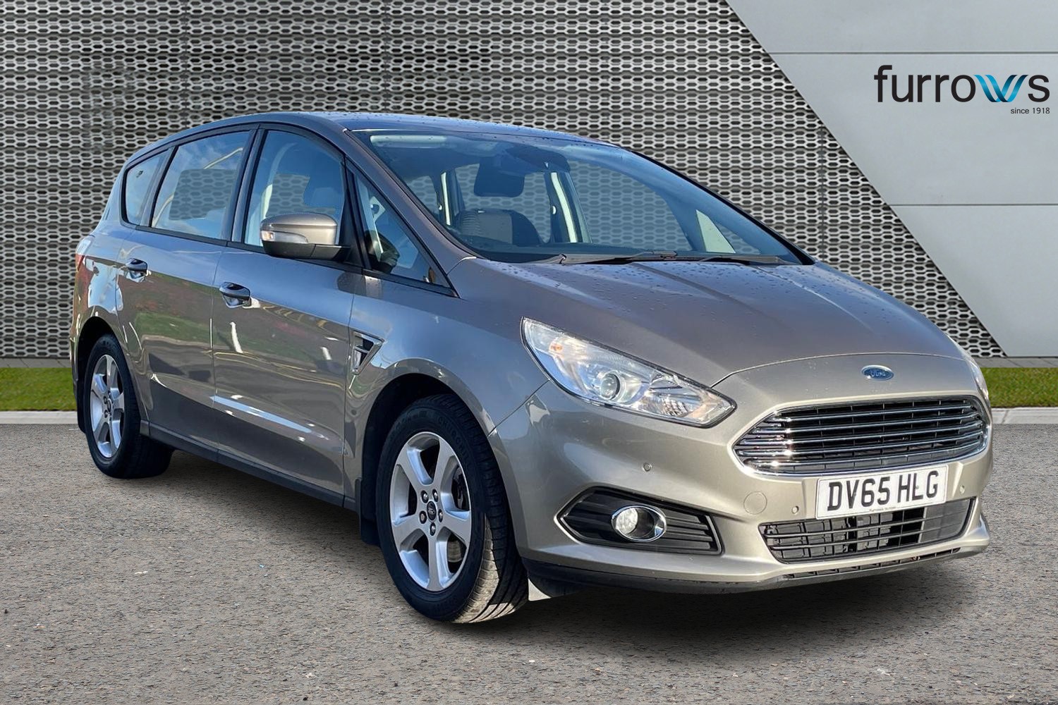 Used Ford S-Max 2015 for sale - 76872715: Photo 1