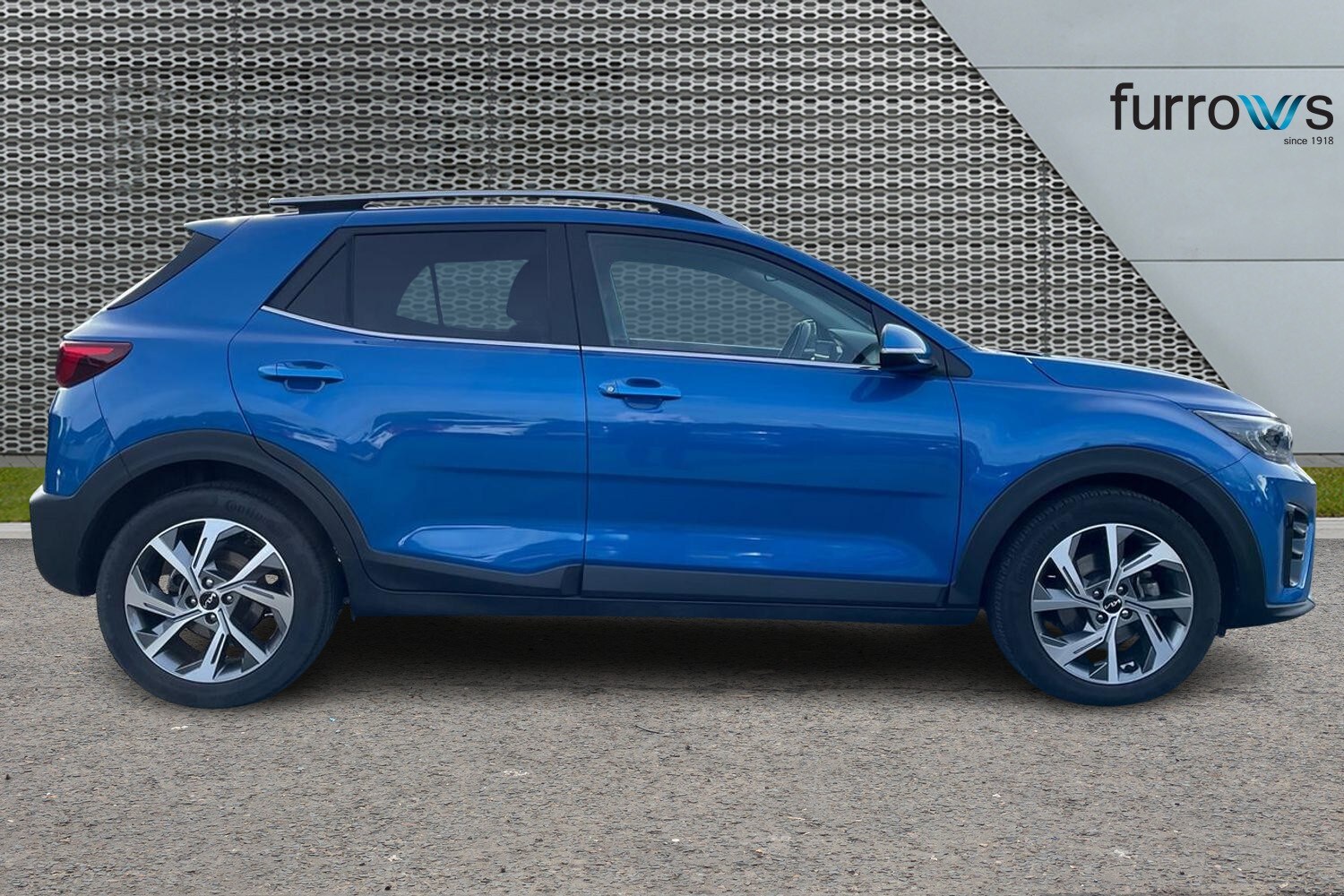 Used Kia Stonic 2023 for sale - 75959621: Photo 4