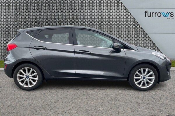 Used Ford Fiesta 2018 for sale - 76146102: Photo 4