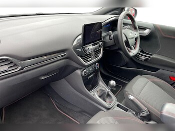 Used Ford Puma 2023 for sale - 76244460: Photo 2