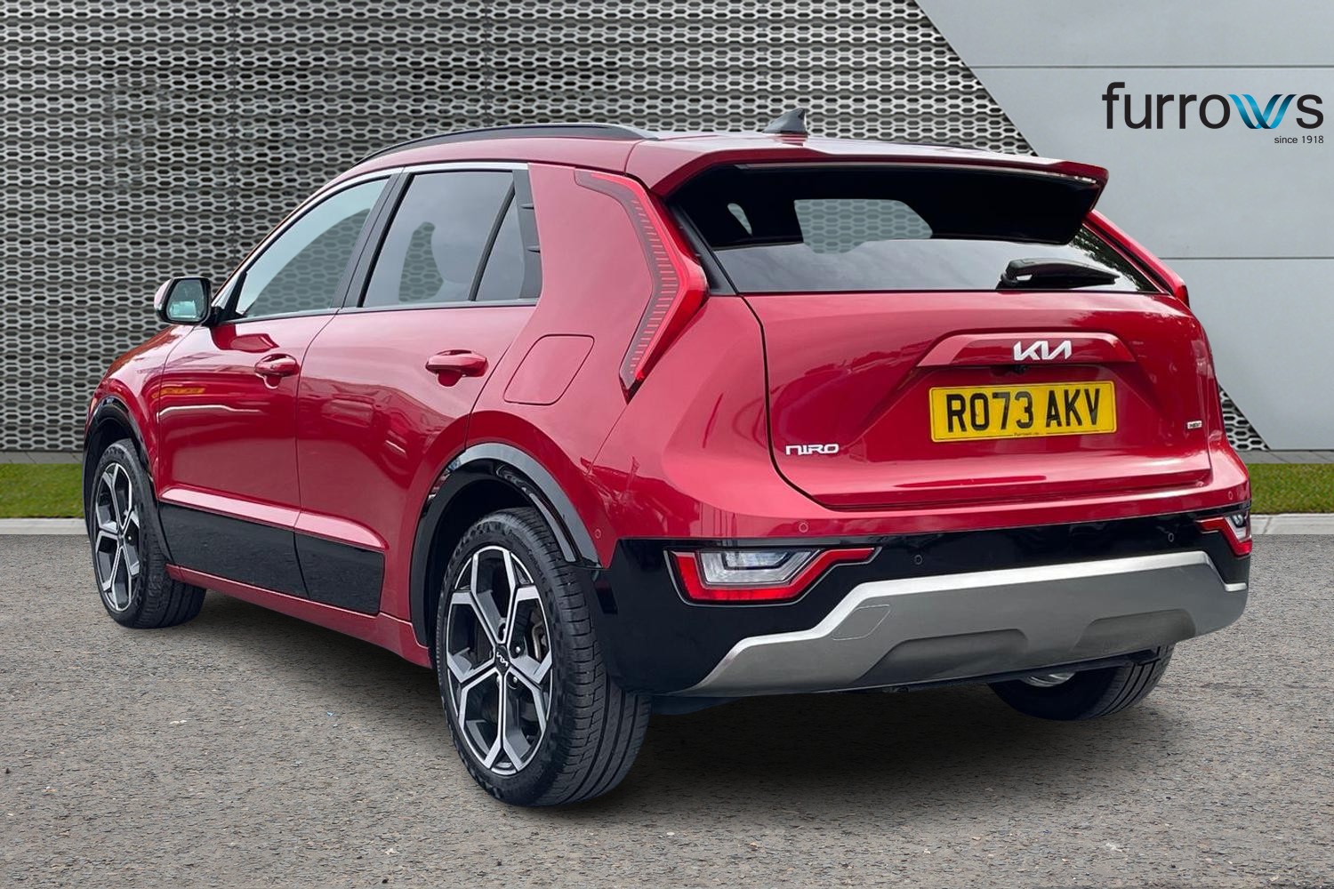 Used Kia Niro 2023 for sale - 76870013: Photo 3