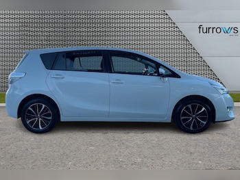 Used Toyota Verso 2017 for sale - 76183944: Photo 4