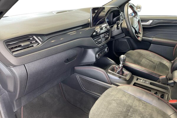 Used Ford Kuga 2022 for sale - 76229285: Photo 2