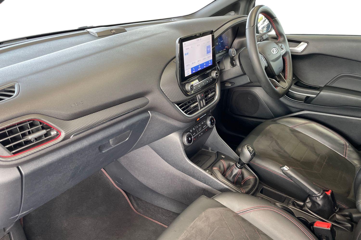 Used Ford Fiesta 2022 for sale - 76452160: Photo 2