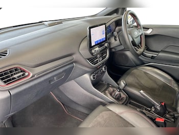 Used Ford Fiesta 2022 for sale - 76452160: Photo