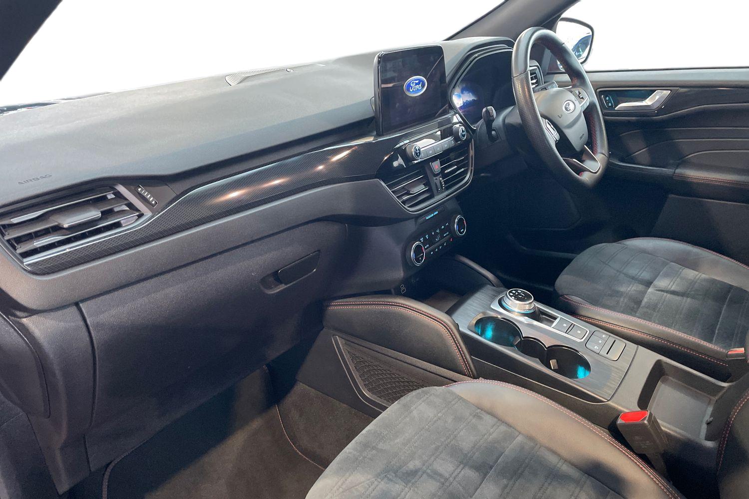 Used Ford Kuga 2022 for sale - 76874702: Photo 2