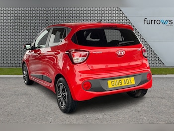 Used Hyundai i10 2019 for sale - 76507646: Photo