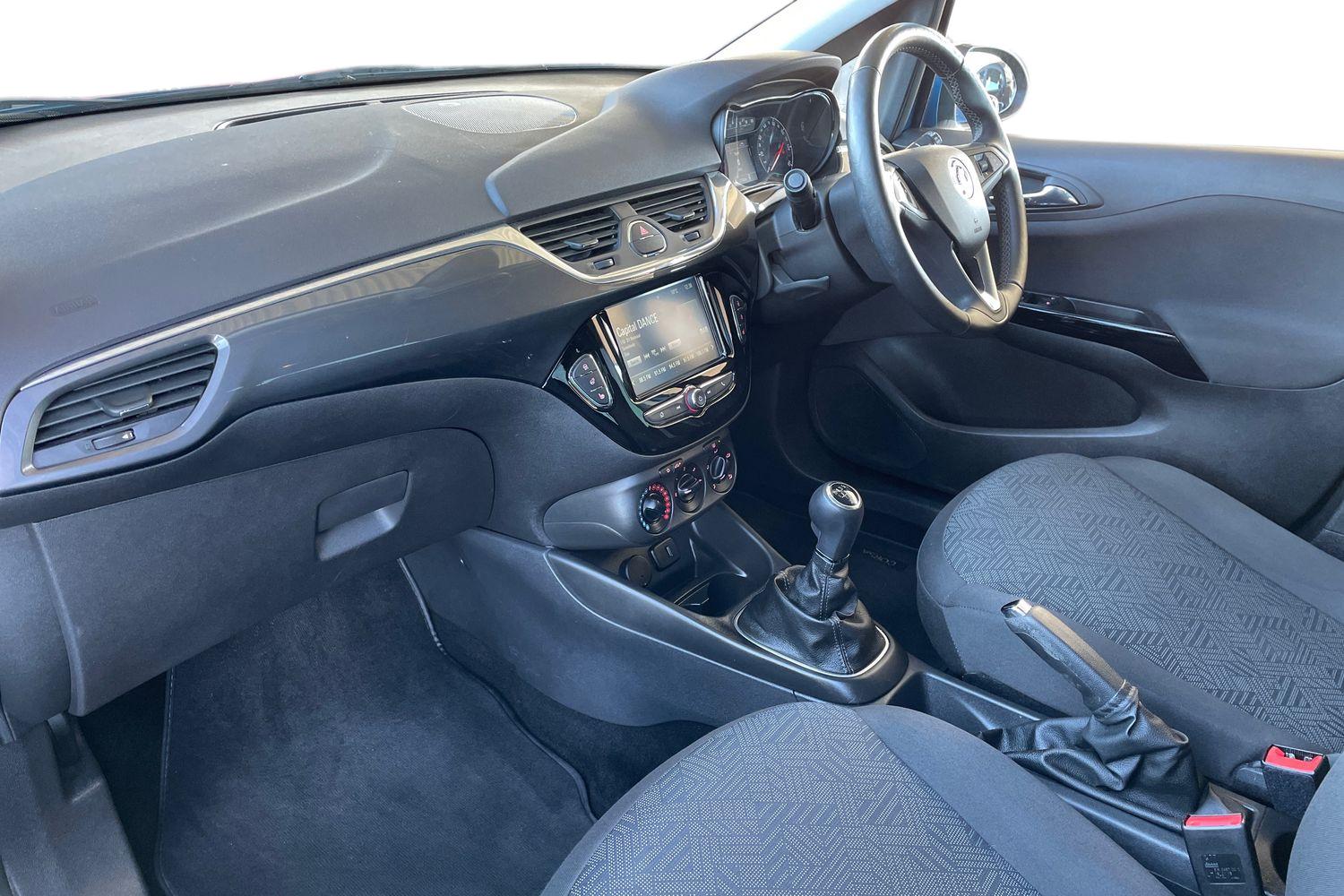 Used Vauxhall Corsa 2018 for sale - 76872990: Photo 2