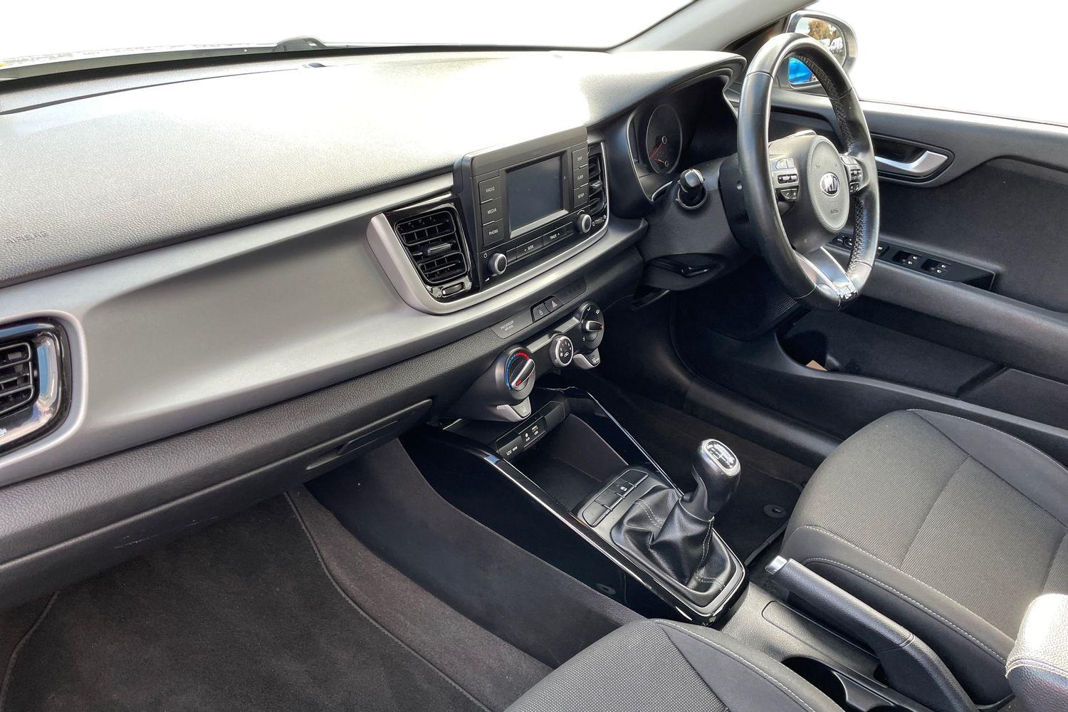 Used Kia Rio 2017 for sale - 76869473: Photo 2