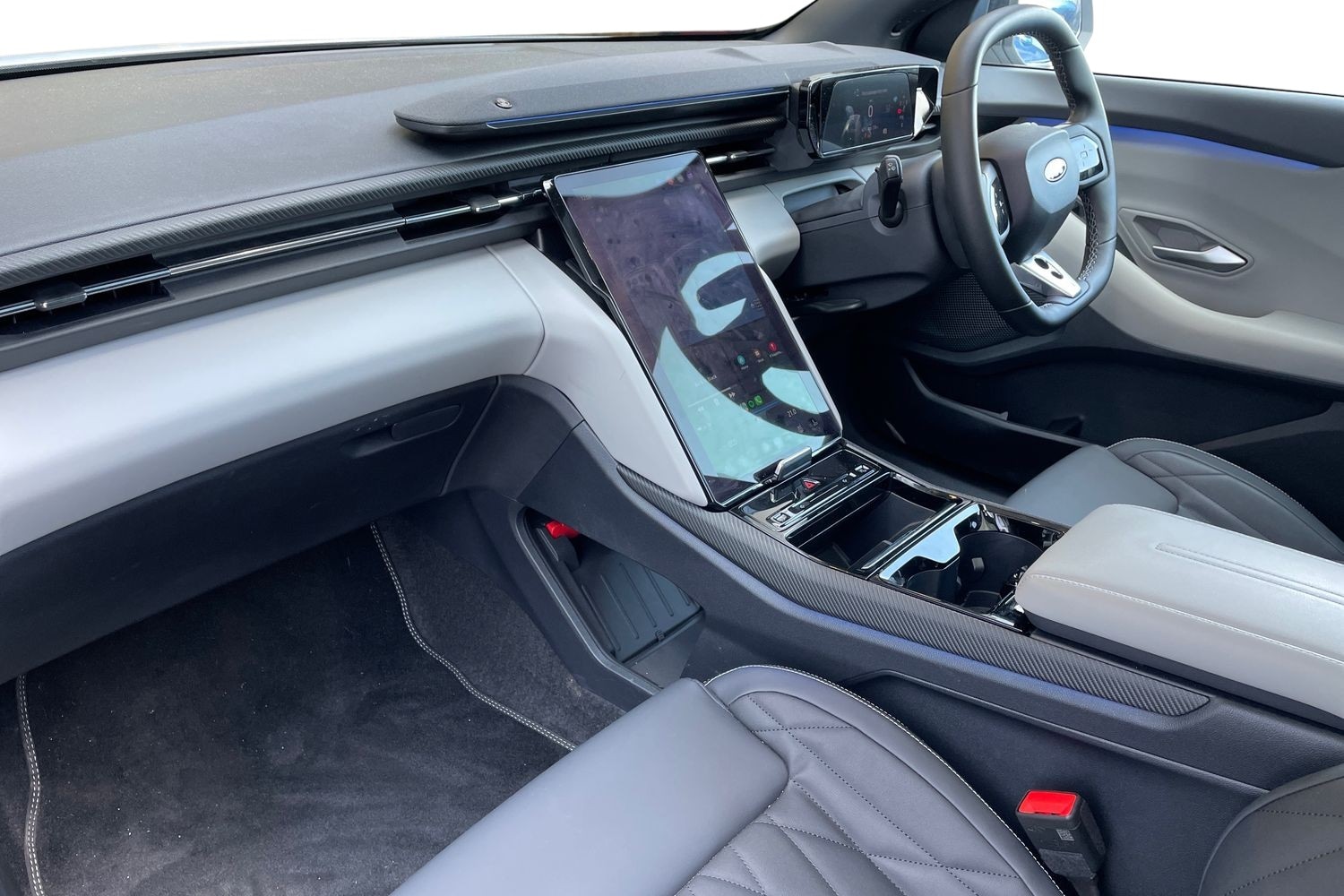 Used Ford Capri 2024 for sale - 76868798: Photo 2