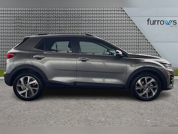 Used Kia Stonic 2025 for sale - 76921888: Photo