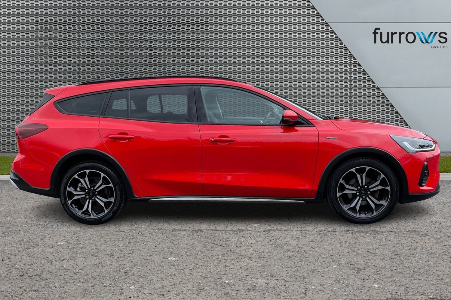 Used Ford Focus 2022 for sale - 76869655: Photo 4