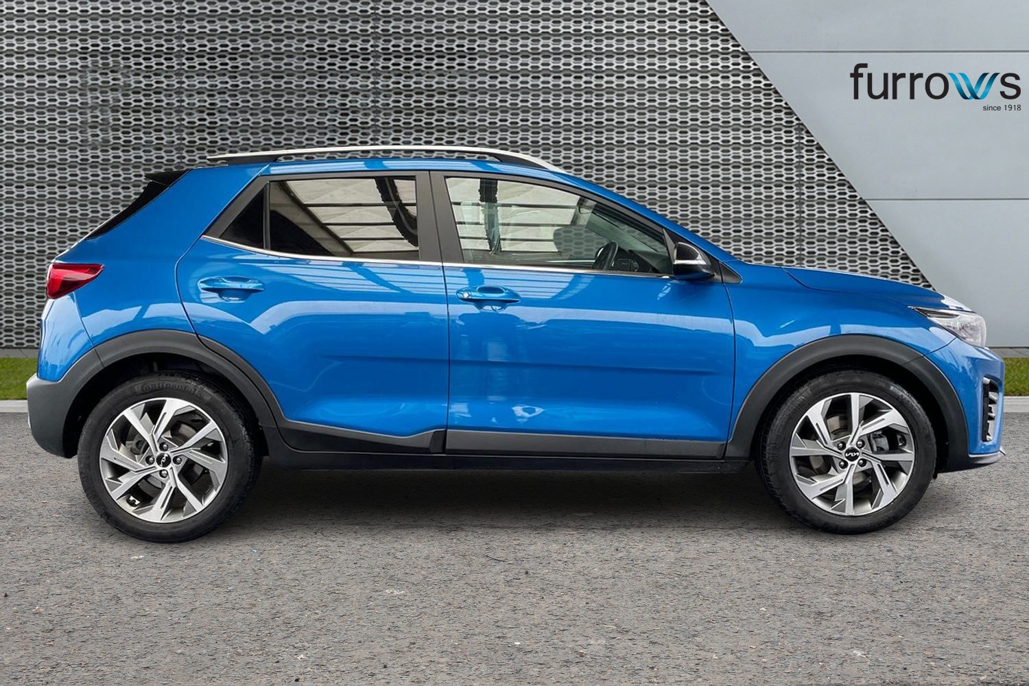 Used Kia Stonic 2023 for sale - 76872054: Photo 4