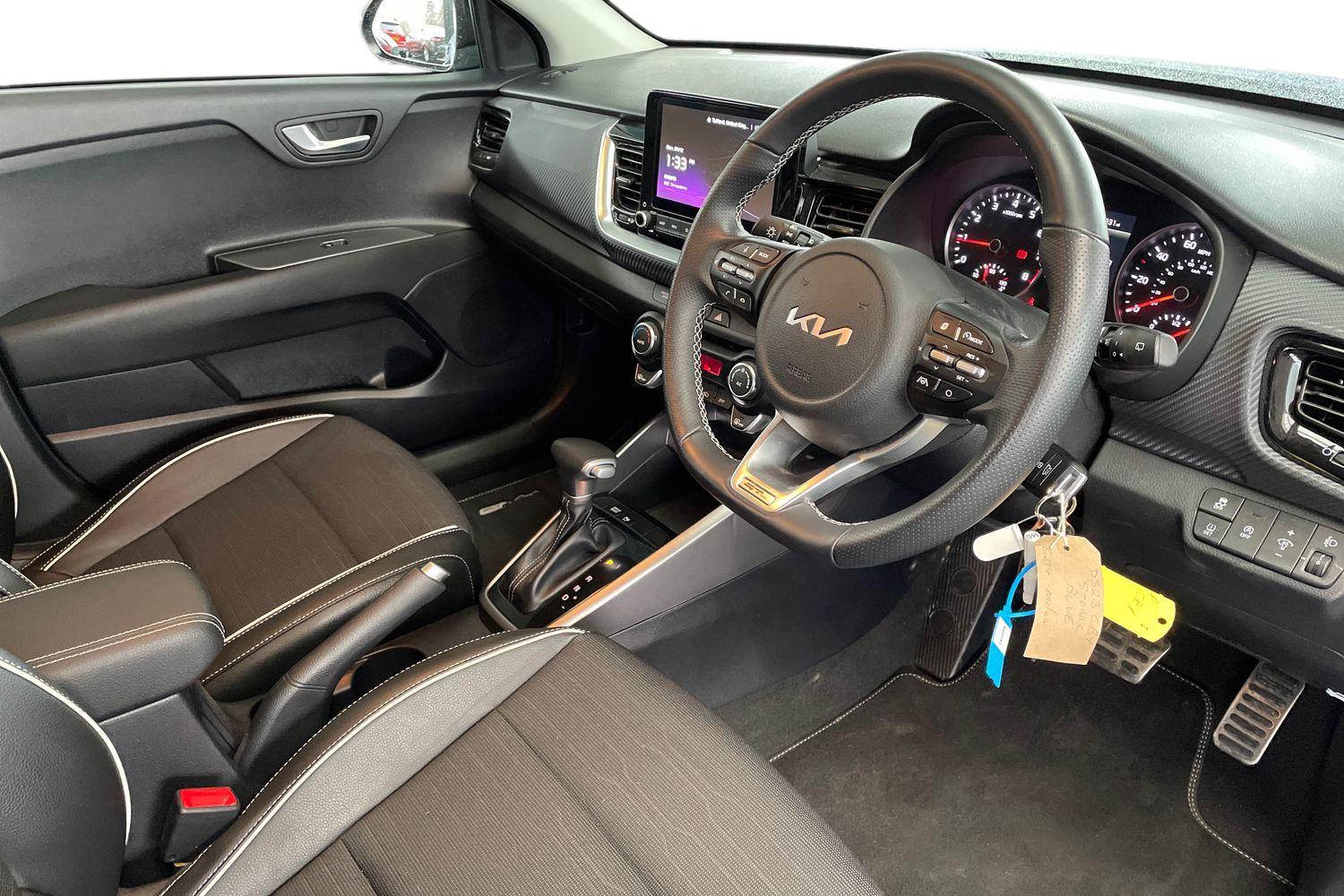 Used Kia Stonic 2023 for sale - 76872054: Photo 7