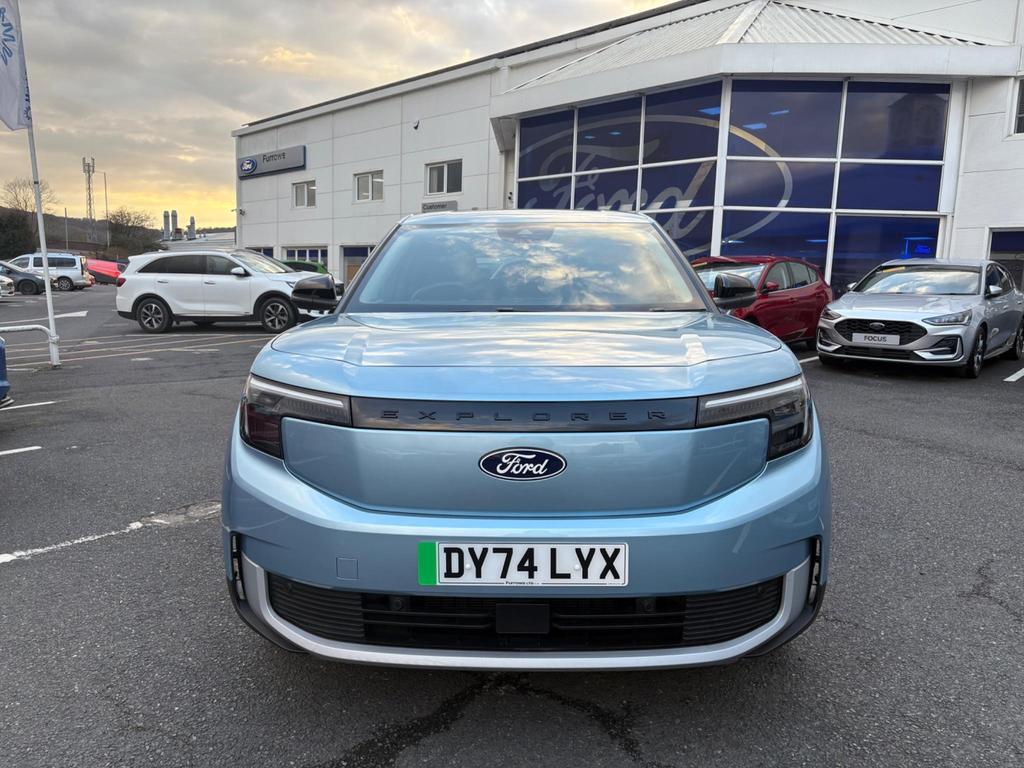 Used Ford Explorer 2024 for sale - 76615308: Photo 2