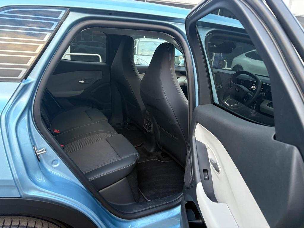 Used Ford Explorer 2024 for sale - 76615308: Photo 9