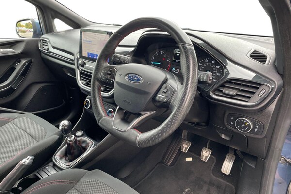 Used Ford Fiesta 2019 for sale - 76196012: Photo 2