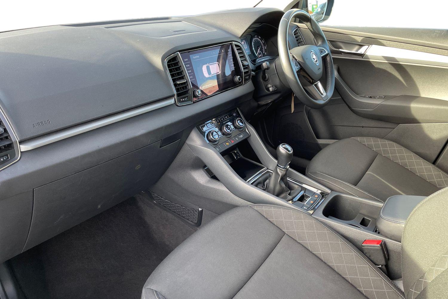 Used Skoda Karoq 2018 for sale - 76873490: Photo 2