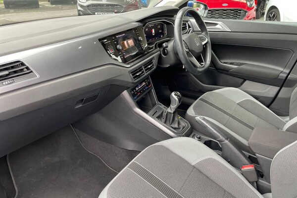 Used Volkswagen Polo 2022 for sale - 76276261: Photo 2