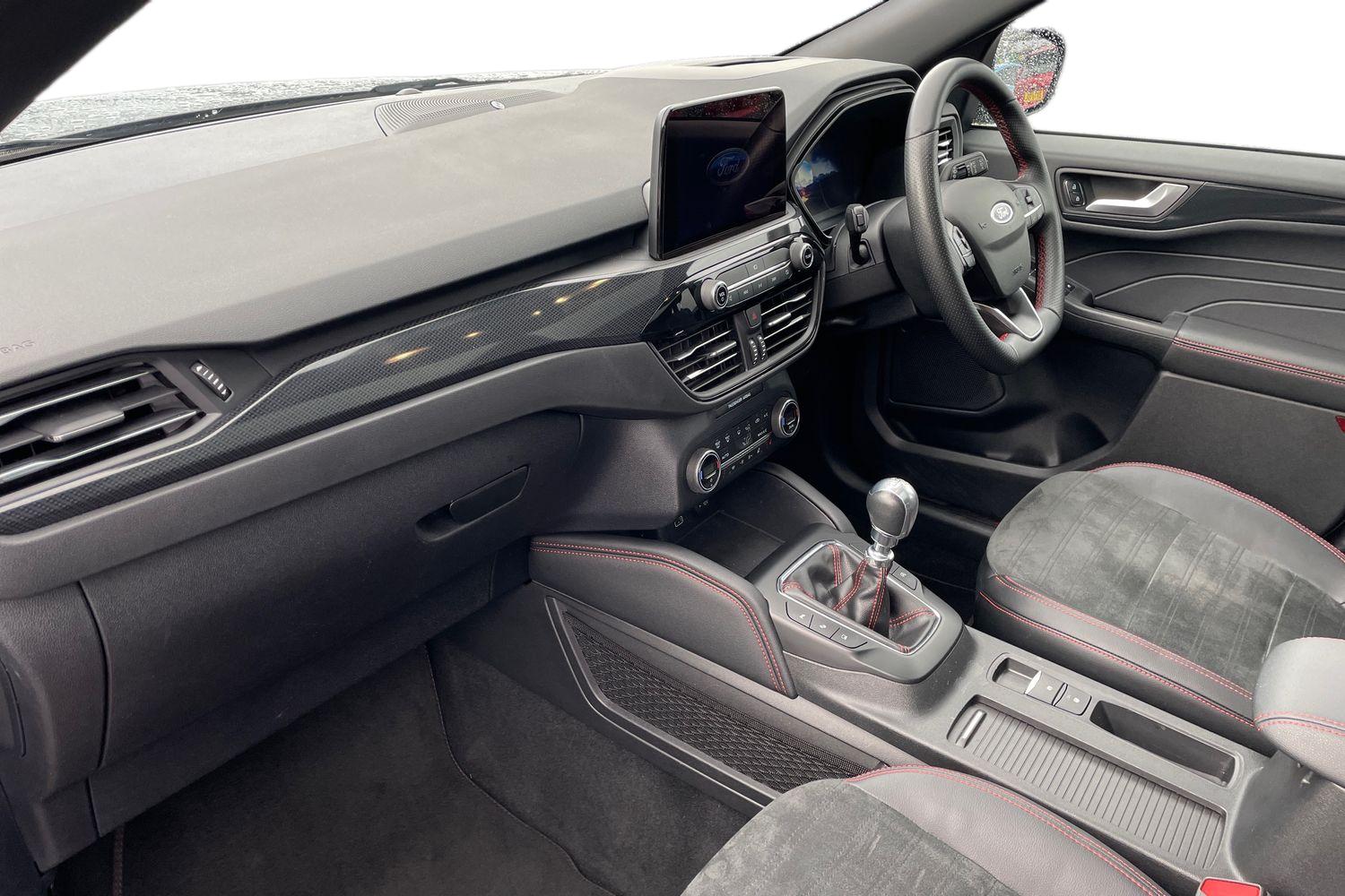 Used Ford Kuga 2022 for sale - 76873789: Photo 2