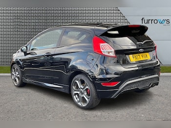 Used Ford Fiesta 2017 for sale - 76404678: Photo