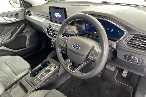Used Ford Focus 2022 for sale - 75565581: Photo 7