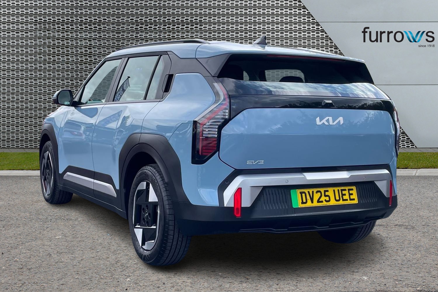 Used Kia EV3 2025 for sale - 76871218: Photo 3