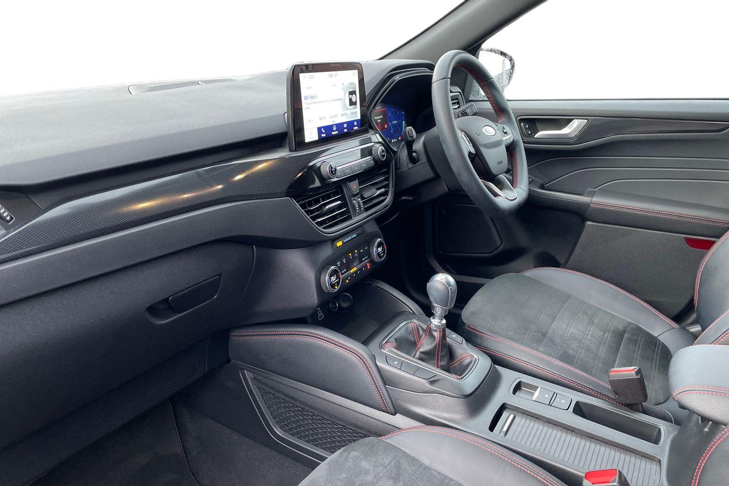 Used Ford Kuga 2022 for sale - 76873807: Photo 2