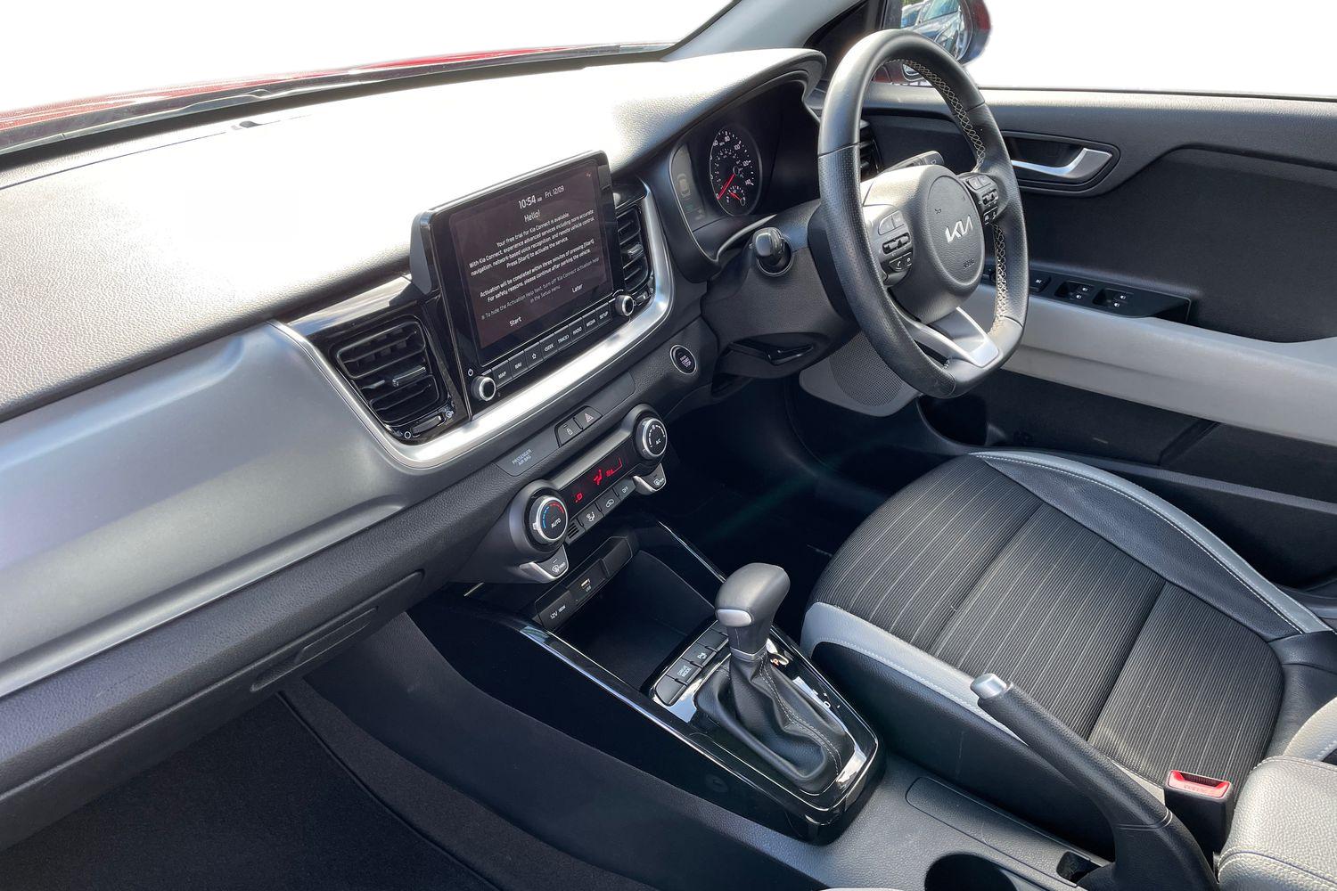 Used Kia Stonic 2022 for sale - 75910404: Photo 2