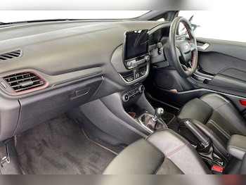 Used Ford Fiesta 2023 for sale - 76234040: Photo 2