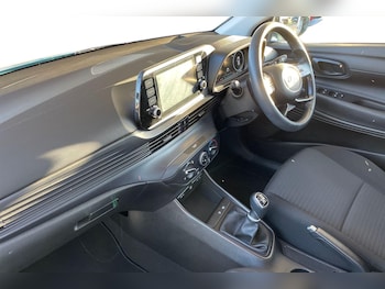 Used Hyundai i20 2022 for sale - 76533930: Photo