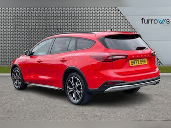 Used Ford Focus 2022 for sale - 75972471: Photo