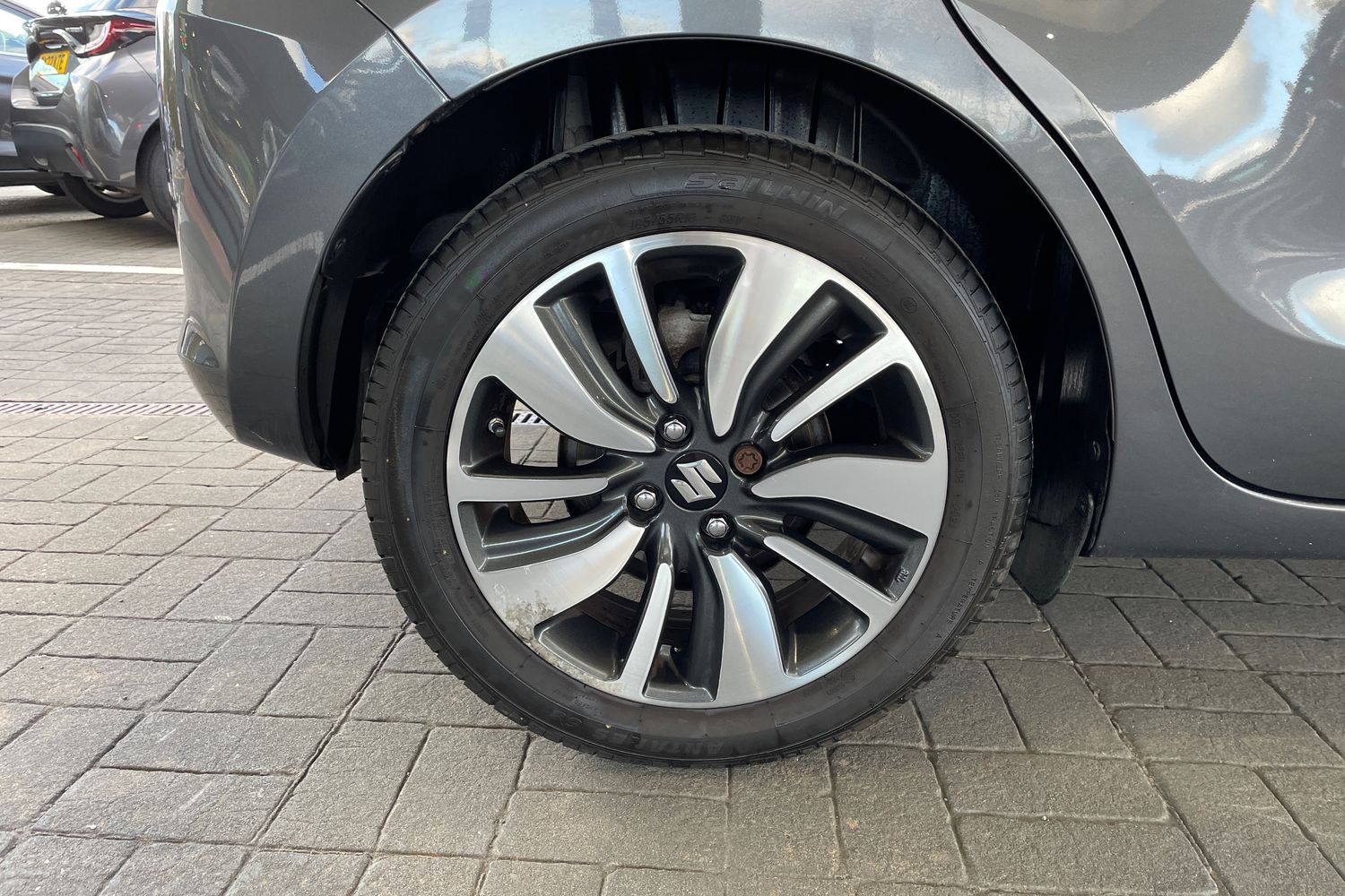 Used Suzuki Swift 2018 for sale - 76332158: Photo 6